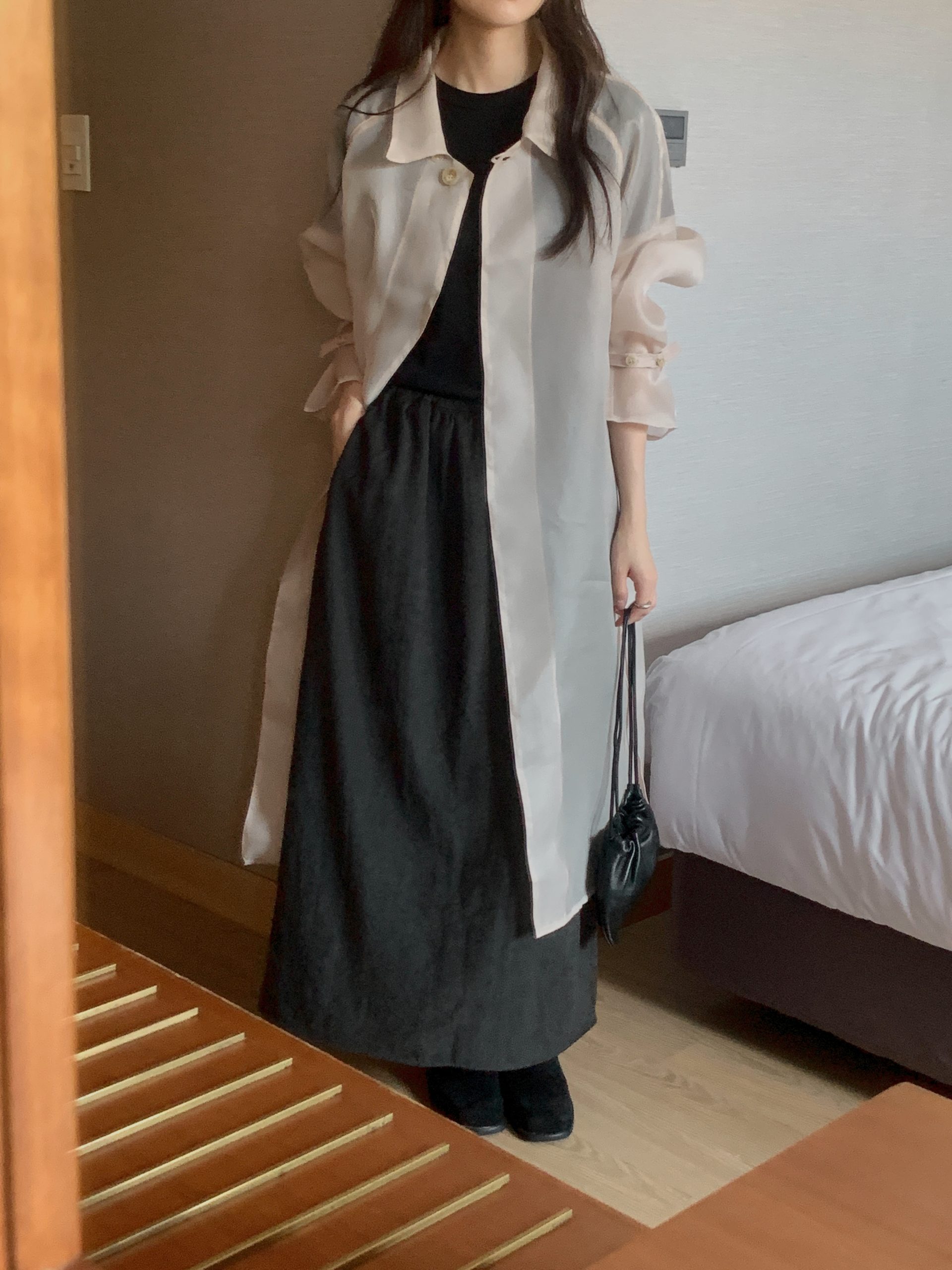 Abella Trench - Image 2